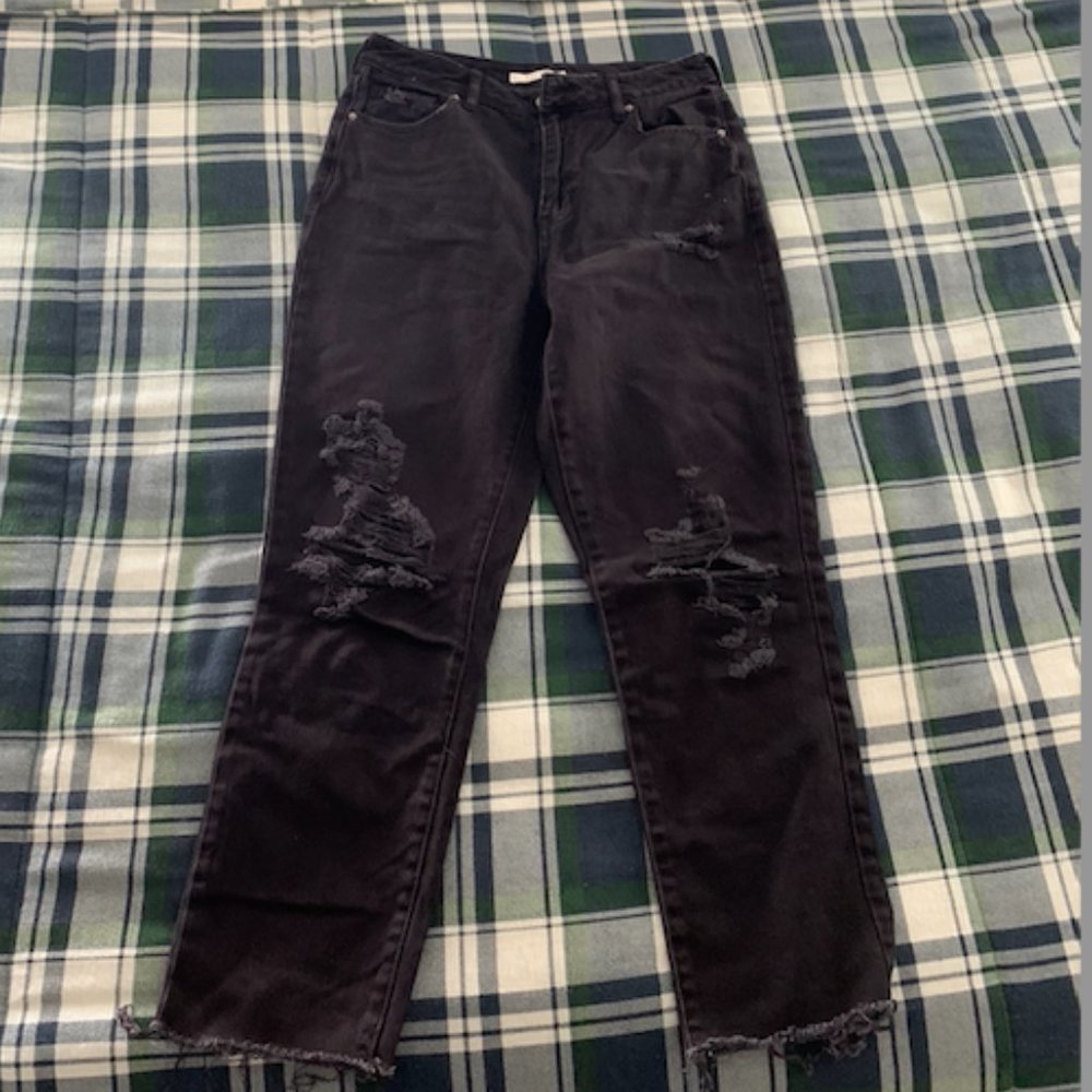 PacSun Ripped Mom Jean